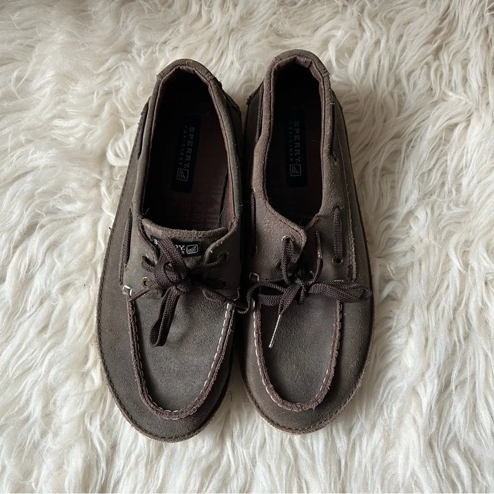 Gray Sperry Topsider size 5